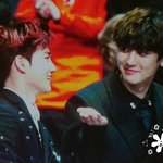 [EXO] 야 찬열이 세상 <b>잘</b>생김
