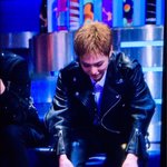 [EXO] 나도 잠 안와서 풀뷰보는데 민석이 쭉쭉이 ㅋㅋㅋ