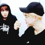 [방탄소년단] 정국이는 <b>형아</b>들이 울면 따라울어