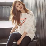 수지 분위기 <b>다양</b>해 예뻐