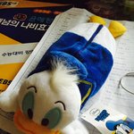 [EXO] 고급식 이 <b>필통</b> 쓰는거 어떻게 생각함?