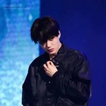 [EXO] <b>김종인</b>도 머리 좀 그만 깠으면