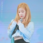 무<b>결점</b> 미모 뽐내는 女아이돌