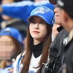 구혜선 하루종일 싱글벙글~