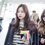 <b>소장</b>욕구 드는 女아이돌 직찍