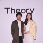 [인정ㅇㅇ] 홍콩에 등장한 <b>남신</b>&amp;여신!