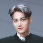 [카이] <b>생로랑</b> 입은 종인이