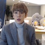 [EXO] 백현이 <b>직장</b>인모드로 겜한대 ㅋㅋㅋ