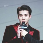 [세훈] 161202 <b>MAMA</b> 레드카펫 고화질9