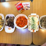 [EXO] 나....... 먹으러 왔다