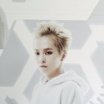 [시우민] 커밍<b>오버</b> 사진 중 시우민 대박