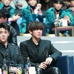 [EXO] 아 나요즘 <b>박찬열</b> 왜이렇게좋냐