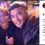 [댓글부탁해] 강원<b>FC</b> 선수들하고 사진 찍은 샤이니 민호!!!!
