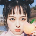 <b>사각</b>턱 머리 묶은거랑 푼 거 차이오진다 ;