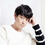 [팬톡첨이얌] 나이가 드니 아이돌보단 이런 <b>배우</b>가 눈에 들어옴