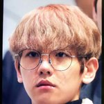 [EXO] 백현이 짝눈 신경쓰이나봄