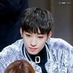 [세븐틴] 원우머리 염색한건가?