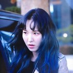 웬디 <b>상징색</b>으로 염색함