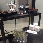 여자친구랑 백 <b>론칭</b> 행사 다녀왔어요