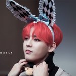 오밀조밀한 이목구비의 男돌