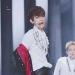 [백현] 마마 무대 백현이는 ㄹㅇ 변치명