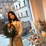 활동 <b>비수기</b>인데 미모가 이정도임...(女돌)