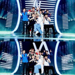 [댓글부탁해] 자기가수 <b>의상</b>중에 제일 좋았던거!