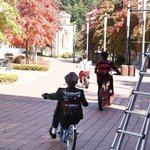 [방탄소년단] 울 <b>동네</b>초딩들때매 살수가없다