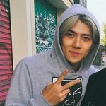 [EXO] 이거 팬들이  <b>제작</b>해서준 후드임?