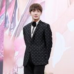 처음으로 연기도전하는 뷔(오늘자 사진)