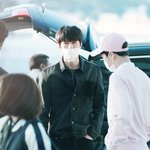 [세훈] <b>공항사진</b> 이날<b>사진</b> 더 있는사람있어?