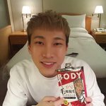 <b>제모</b>&amp;세안 방송한 아이돌