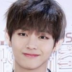 [드루와] <b>뷔</b>랑 육성재 얼굴합쳤는뎅