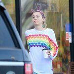 평소에 이걸하고다니<b>나바</b>...