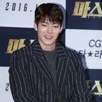 <b>박서준</b> 김우빈 코트 패션