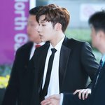 [인피니트] 올초 케이블 무슨 시상식때 다리다쳐서 나타나던날ㅠ성규사진있니...