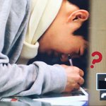 [EXO] 김준면 펜 거꾸로 잡은거 <b>설</b>명충 .ㅌㅅㅌ