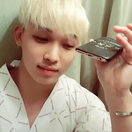 [BTOB] 임현식 <b>폰</b>케이스 아는 멜디!!!