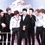 [EXO] ㅇㅇ맘마옷 <b>존예</b>