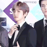 [EXO] 변백현 넥타이 <b>개발</b>린다__