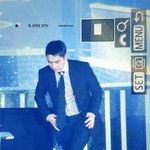 [EXO] 너희 이거 봄? 경수 큰뱅한테 <b>인사</b>다녀옴
