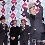 [EXO] <b>지루</b>해서 기사짤 보는데 민석이 ㅋㅋㅋㅋㅋ