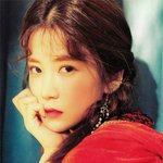 실물로 보면 걍 인형이라는 女돌