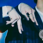 [CHEN] 몸으로 <b>A</b>만드는중