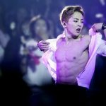 [EXO] 이거 뒤에있는 팬들 ㅈㄴ귀엽지않냨ㅌㅌㅋㅋㅋㅋ