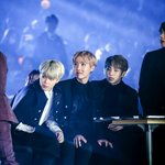 [방탄소년단] <b>서양</b>수박으로 스밍중인데..