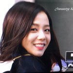 블핑 라스 출근길