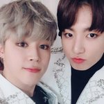 [방탄소년단] <b>비교샷</b>들어감니다