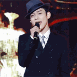 [EXO] 이거종대 5년<b>전임</b>?
