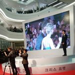 제니퍼 로렌스 만나는 법이욧 ㅜㅜ